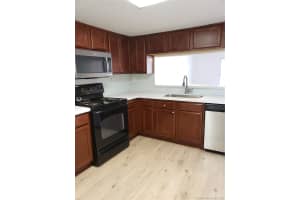 685 SW 113th Way, Pembroke Pines, FL 33025, Sold 01/08/21