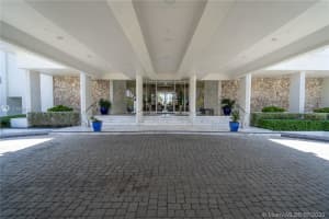 6917 Collins Ave, Miami, FL 33141, Sold 09/24/20