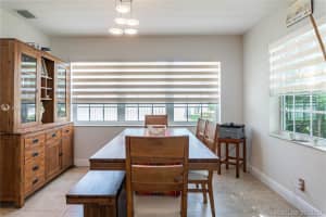 296 Bedford Ave, Weston, FL 33326, Sold 11/01/20