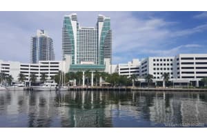 400 Leslie Dr, Hallandale Beach, FL 33009, Sold 12/14/20