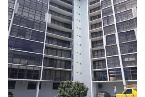 400 Leslie Dr, Hallandale Beach, FL 33009, Sold 12/14/20