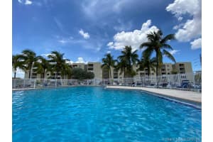 8145 NW 7th St, Miami, FL 33126, Sold 11/09/20