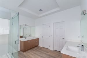 16304 SW 61st Ln, Miami, FL 33193, Sold 04/26/21