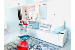 7800 Collins Ave, Miami, FL 33141, Sold 06/10/21