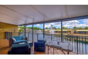 16105 Kingsmoor Way, Miami Lakes, FL 33014, Sold 09/18/20
