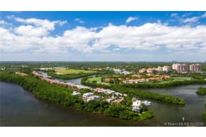 6012 Paradise Point Dr, Palmetto Bay, FL 33157, Sold 03/16/21