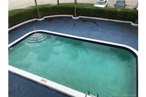 2175 NE 170th St, North Miami Beach, FL 33162, Sold 01/29/21