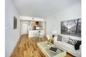 218 SE 14th St, Miami, FL 33131, Sold 10/13/20