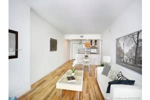 218 SE 14th St, Miami, FL 33131, Sold 10/13/20