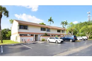 4204 SW 70th Terrace, Davie, FL 33314, Sold 08/27/20
