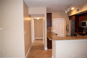 2640 S University Dr, Davie, FL 33328, Sold 10/09/20