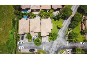 4877 NW 108th Ct, Doral, FL 33178, Sold 09/02/20
