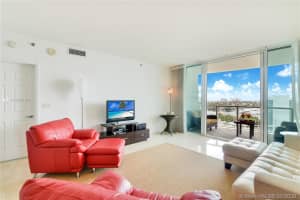 1819 SE 17th St, Fort Lauderdale, FL 33316, Sold 12/03/20
