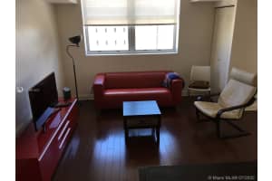 17 E Flagler St #219, Miami, FL 33131, Sold 12/22/20