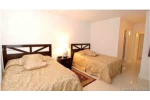 19370 Collins Ave, Sunny Isles Beach, FL 33160, Sold 01/29/21