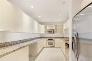 201 Crandon Blvd, Key Biscayne, FL 33149, Sold 11/23/20