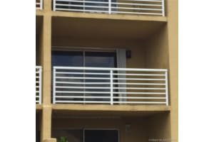 9735 Fontainebleau Blvd G212, Miami, FL 33172, Sold 05/26/21