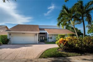 10109 NW 21st St, Pembroke Pines, FL 33026, Sold 09/09/20