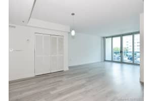 7501 E Treasure Dr #2l, North Bay Village, FL 33141, Sold 10/14/20