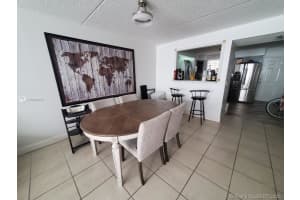 6065 NW 186th St, Hialeah, FL 33015, Sold 08/13/20