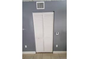 6065 NW 186th St, Hialeah, FL 33015, Sold 08/13/20