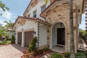 10490 NW 69th Terrace, Doral, FL 33178, Sold 09/25/20