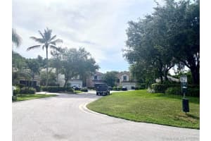 2049 Island Cir, Weston, FL 33326, Sold 10/19/20