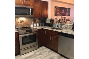5091 NW 7th St, Miami, FL 33126, Sold 05/18/21