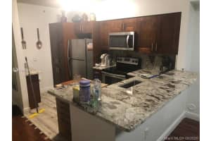 5091 NW 7th St, Miami, FL 33126, Sold 05/18/21
