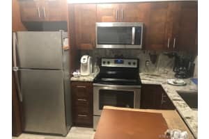 5091 NW 7th St, Miami, FL 33126, Sold 05/18/21