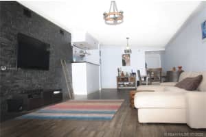 10613 SW 73rd Terrace, Miami, FL 33173, Sold 10/05/20