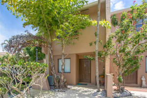 139 Sparrow Dr #4h, Royal Palm Beach, FL 33411, Sold 09/21/20