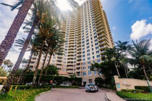 19501 W Country Club Dr, Aventura, FL 33180, Sold 03/23/21