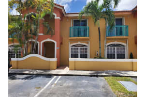 7035 NW 173rd Dr, Hialeah, FL 33015, Sold 10/16/20