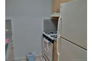 1655 W 44th Pl, Hialeah, FL 33012, Sold 09/17/20