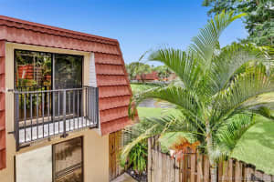 9894 NW 6th Pl, Plantation, FL 33324, Sold 09/02/20