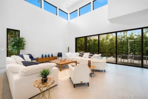 7801 Miami View Dr, North Bay Village, FL 33141, Sold 03/15/21