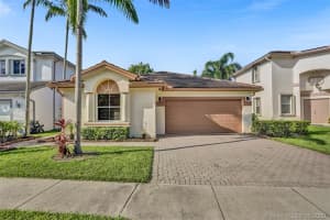 7460 NW 1st Pl, Plantation, FL 33317, Sold 09/16/20