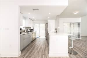 1281 SW 124th Ct, Miami, FL 33184, Sold 09/18/20