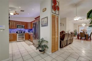 8830 NW 75th Ct, Tamarac, FL 33321, Sold 09/25/20