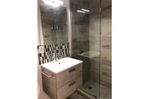 335 Ocean Dr, Miami Beach, FL 33139, Sold 03/08/21