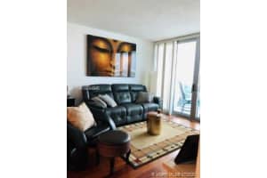 7501 E Treasure Dr #8l, North Bay Village, FL 33141, Sold 08/25/20