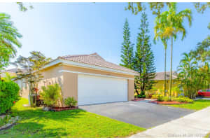 1698 Salerno Cir, Weston, FL 33327, Sold 12/16/20