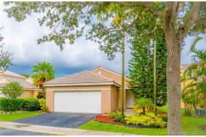 1698 Salerno Cir, Weston, FL 33327, Sold 12/16/20