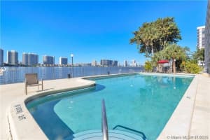 17600 N Bay Rd N905, Sunny Isles Beach, FL 33160, Sold 12/29/20