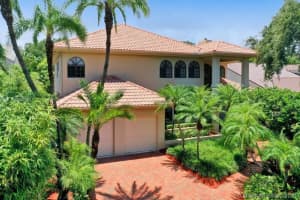 19924 NE 19th Pl, Miami, FL 33179, Sold 08/19/21