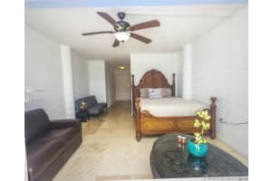 7904 West Dr #1, North Bay Village, FL 33141, Sold 11/25/20