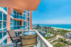300 South Pointe Dr, Miami Beach, FL 33139, Sold 05/27/21