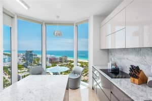 300 South Pointe Dr, Miami Beach, FL 33139, Sold 05/27/21