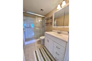 1831 NE 38th St, Fort Lauderdale, FL 33308, Sold 10/28/20